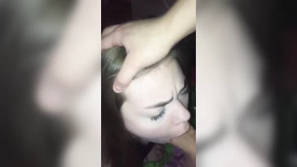 Я обожаю сосать член и показывать сперму