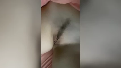 Пися спящей жены