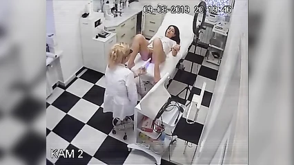 Медицинская процедура для пиздёнки