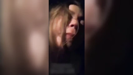 Паша, смотри, как твоя девушка сосёт