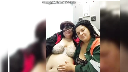 Taisia_W с новой подругой